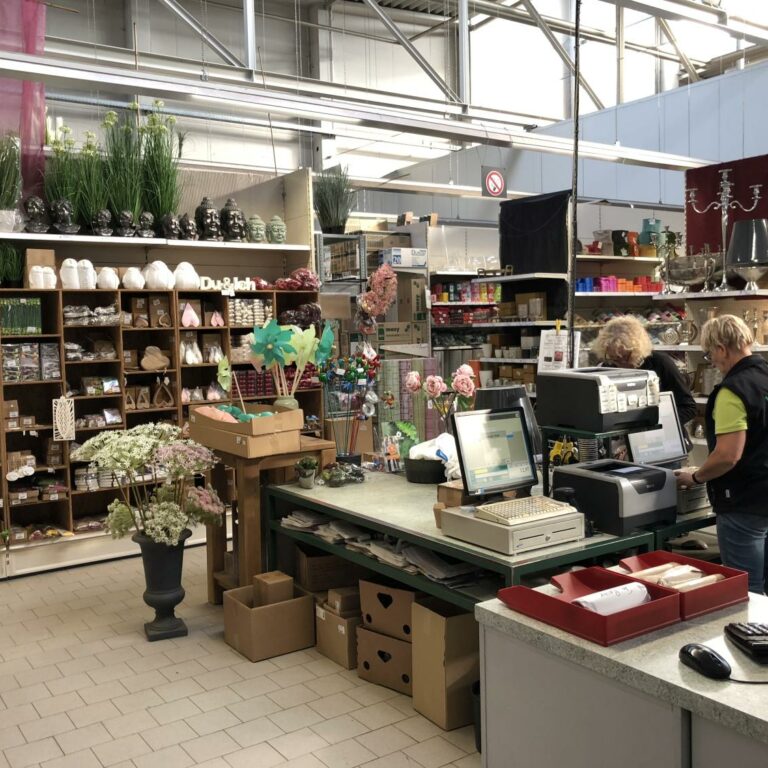 Vosteen • Floristenbedarf • Marché de gros 57 kassenbereich-floris-bremen_vosteen