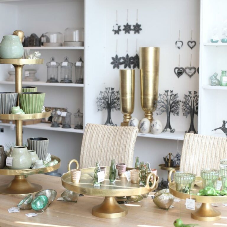 Vosteen • Floristenbedarf • Salle d'échantillons 60 musterraum-frueling-2015