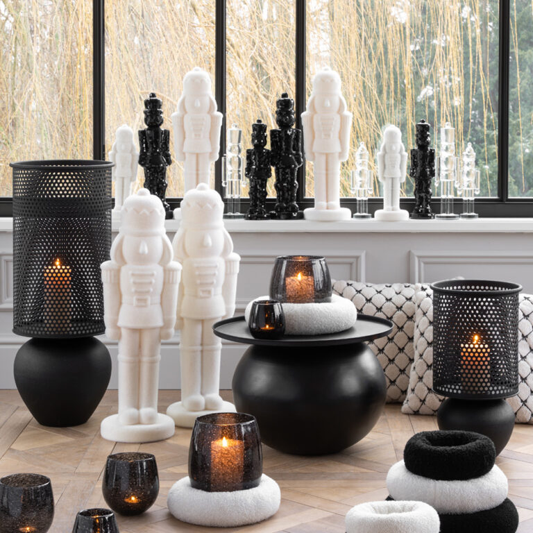 Vosteen • Floristenbedarf • Salle d'échantillons 61 X-Mas & Winterr 2026